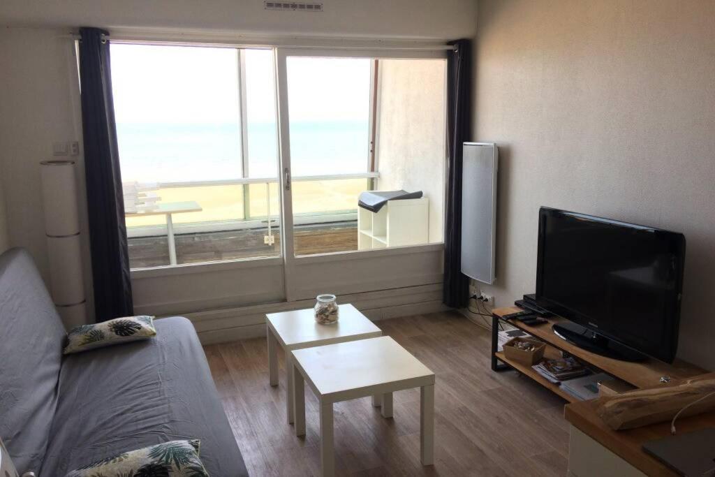 Appartement T2 Avec Vue Sur Mer Directe ! Courseulles-sur-Mer Exterior foto